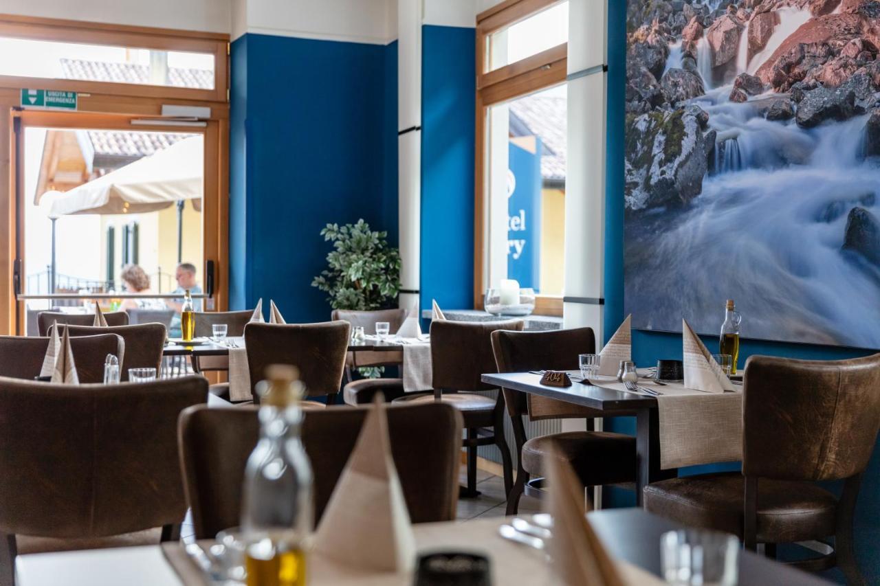 Hotel Lory - Molveno - Dolomiti Eksteriør billede